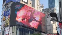 《FF16》裸眼3D广告现身新宿街头 表现炸裂 召唤兽激斗