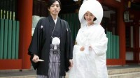 最新调查：超六成日本人支持夫妻异姓