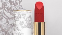 迪奥推出史上售价最贵口红 4300元一支70年来首次