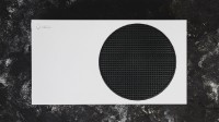 消息称微软Xbox Series S主机将支持外接光驱：内部开发中