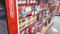 日本电玩店现状：Xbox专区仅剩一个货架