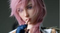 Game Lady上架FF13雷霆等身人偶：带回家亲手换装
