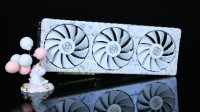 性能达到4070Ti的93% 索泰RTX 4070 Super欧泊白显卡评测