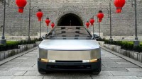 特斯拉Cybertruck现身西安：古城墙下拍照意外和谐？