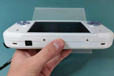 牛人纯手工打造PS1掌机：原生运行PS1游戏！非模拟器讲解分析