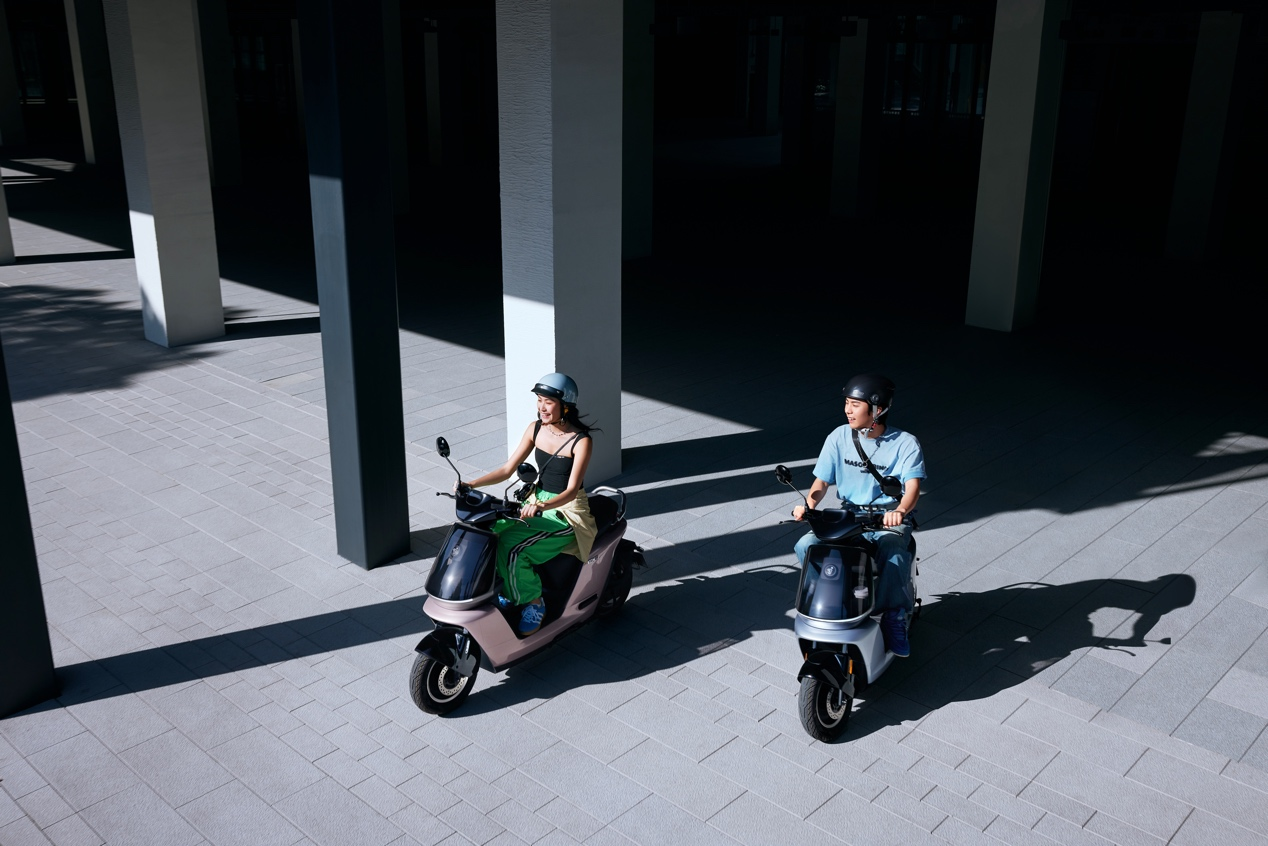 自营全渠道销售额1.04亿元，同比增长136%，破纪录 九号公司迎618大促开门红