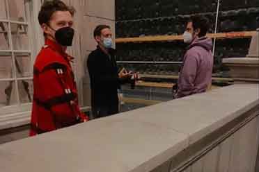 三位蜘蛛侠聚头！《蜘蛛侠：英雄无归》曝新幕后照