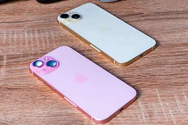 iPhone15降至历史最低价:4553元!中国手机太内卷了!