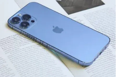 还支持NFC 解锁功能？iPhone15电量耗尽后会显示时间