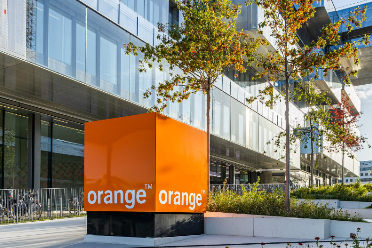 导致自己抑郁？法国一女子起诉公司只发工资不让工作