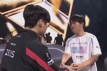 《LOL》BLG 1-2不敌T1惨遭淘汰 电竞世界杯一轮游