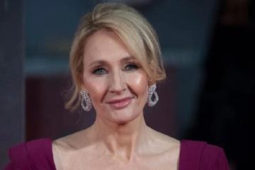 你怎么知道她们都是女性？ 英国女权组织支持跨性女