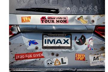 一贯的搞怪风格 亮点多多 《死侍3》全新IMAX海报