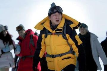 可能会成为票房惨案 媒体评成龙新片《传说》