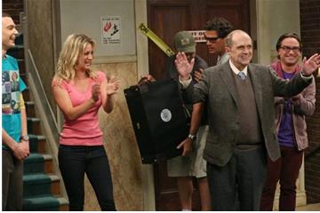 美国喜剧泰斗鲍勃纽哈特去世 曾多次客串《生活大爆炸》