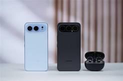 荣耀500系列潮玩手机即将发布，确认与泡泡玛特联名