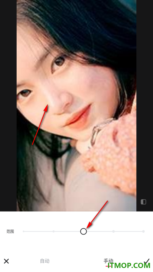 美图秀秀手机版设置去除人物脸上的油光的方法